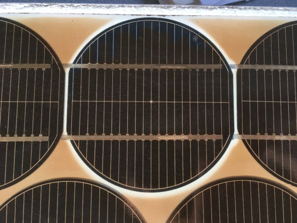 光伏發(fā)電超25年最新證據：40歲的老電站還在發(fā)電！